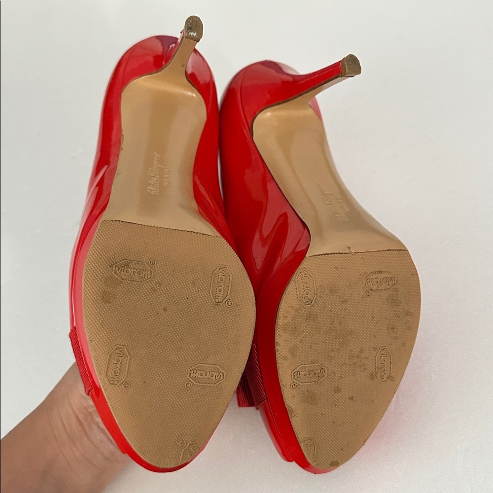 Salvatore Ferragamo Vara Red Patent Peep-Toe Heels Pumps size 7 - Picture 10 of 10